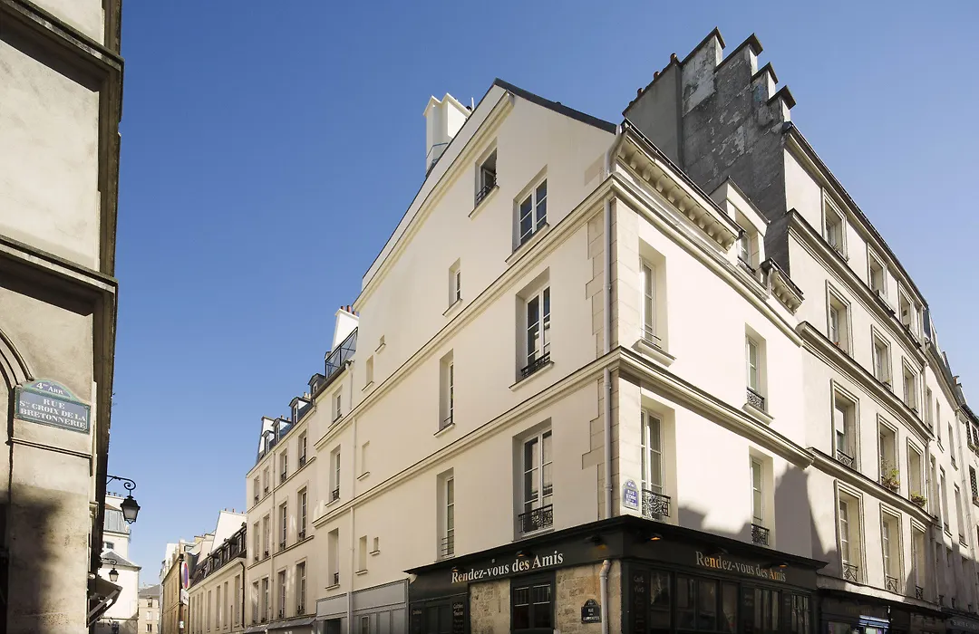 Hotel Dupond-Smith-1